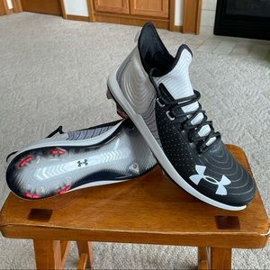 Men's Under Armour metal baseball cleats size 14